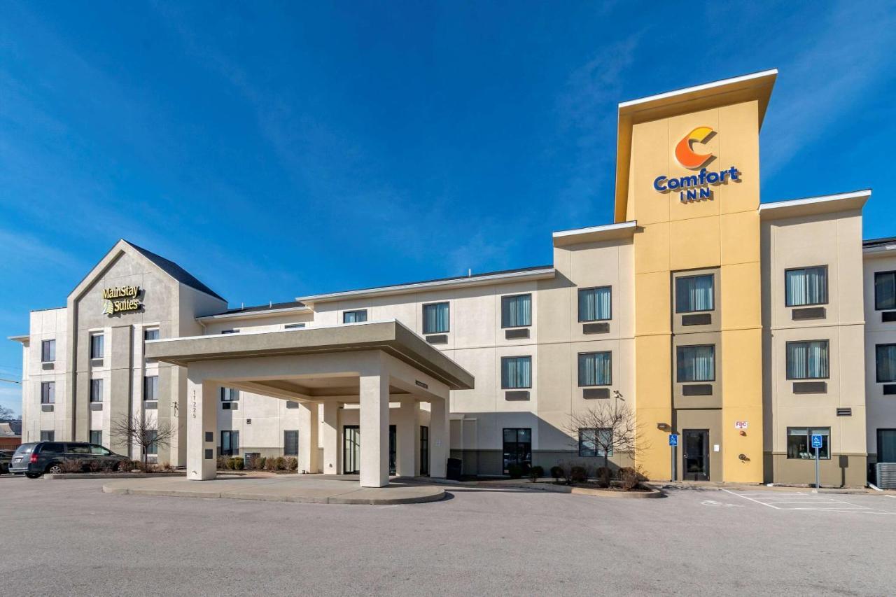 Comfort Inn St Louis Airport Bridgeton Exterior photo